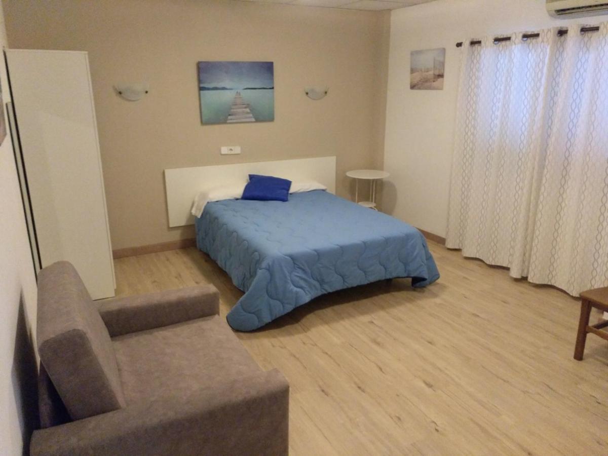 Hostal Pinar Palma de Mallorca Luaran gambar